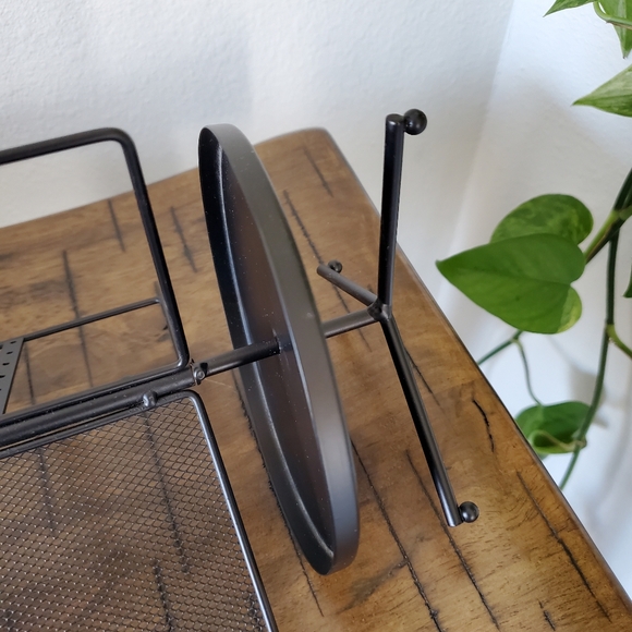 Rotating Jewelry Stand - Picture 8 of 10